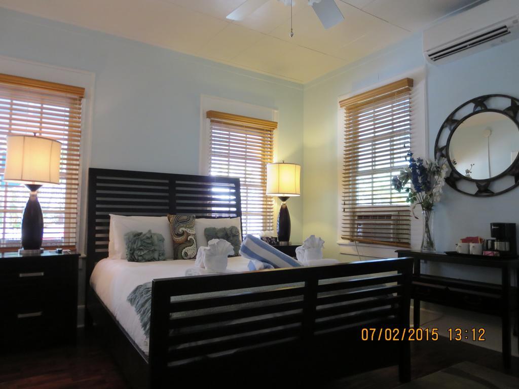 The Inn On Fleming Key West Room photo