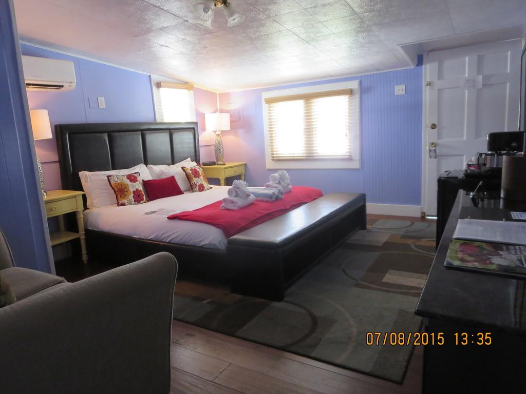 The Inn On Fleming Key West Room photo